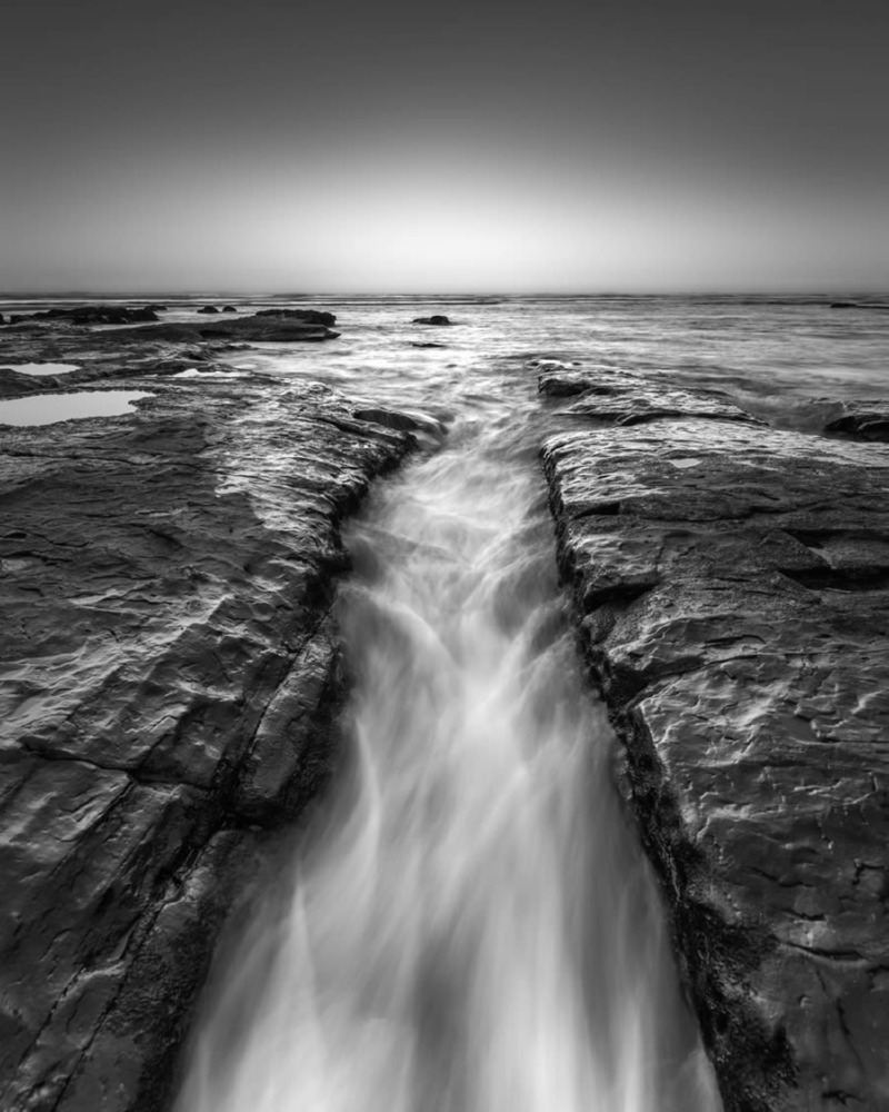 long-exposure-black-and-white-photography-jana-luo-02.jpg