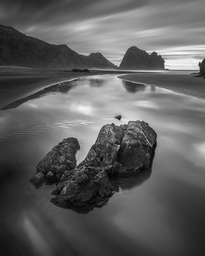 long-exposure-black-and-white-photography-jana-luo-09.jpg