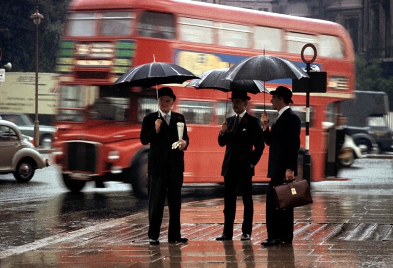 01_master_of_color_street_photography_burt_glinn.jpg