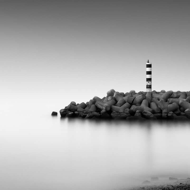 long-exposure-black-and-white-photography-arnaud-bathiard-09.jpg